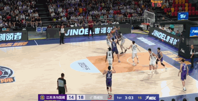 🔥难分难解！首节江苏后来居上24-22领先广西
