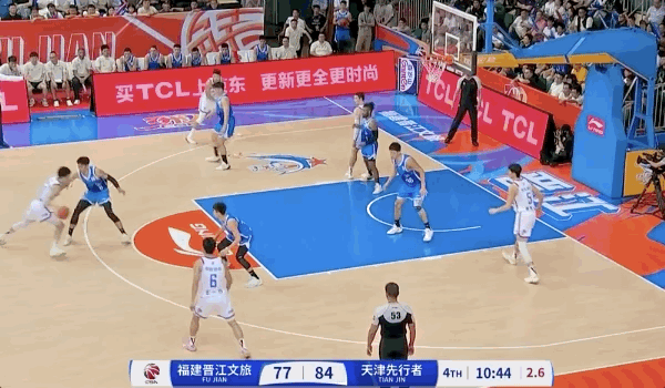 🏀CBA战报：詹姆斯33+27&林庭谦23+9 斯蒂尔25+8 天津115-104福建